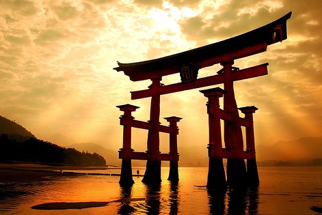 English (Japan) by markvincentz on emaze