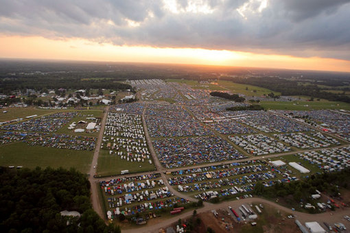 Where Is Boonaroo Bonnaroo at emaze Presentation