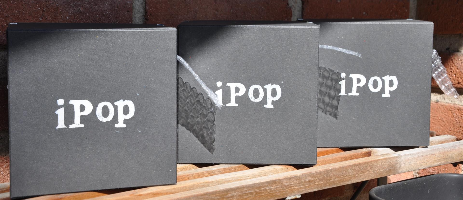 iPop at emaze Presentation