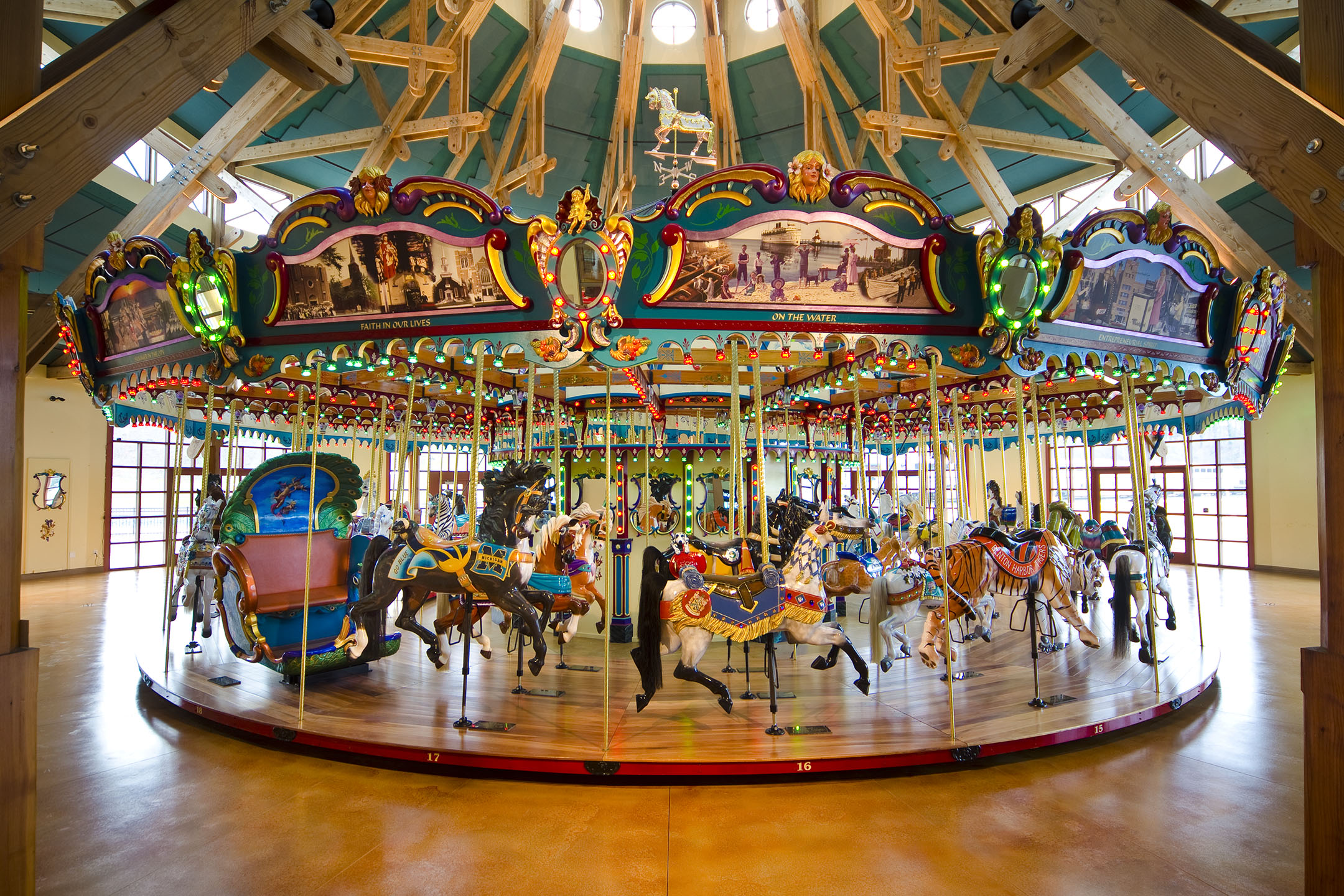 Merry go life. Бабкин Карусель. Merry go Round Карусель. Карусель фото. Карусель «go Marry Round ».