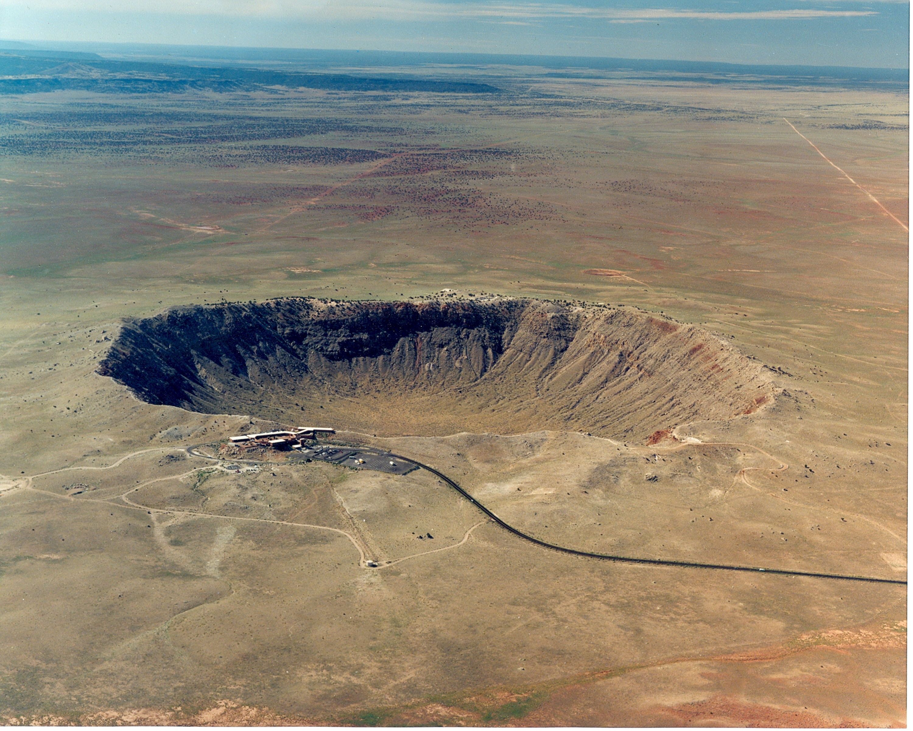 Какая самая сильная земля. Метеоритный кратер Чиксулуб. Кратер Баррингер. Метеор кратер Аризона. Метеорит Чиксулуб.