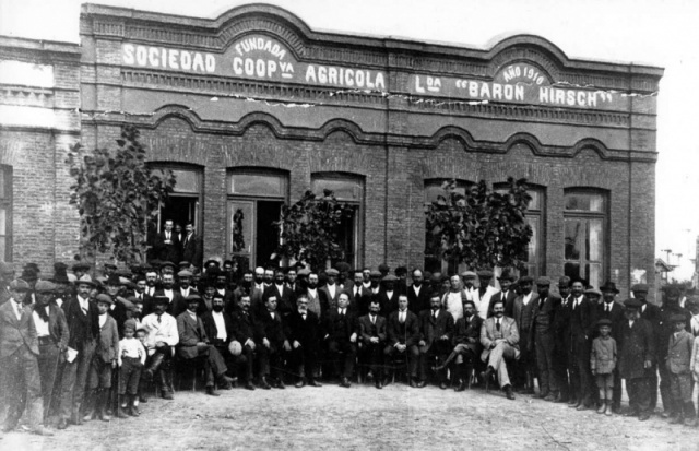 PERIODO INMIGRATORIO ARGENTINA 1880 at emaze Presentation