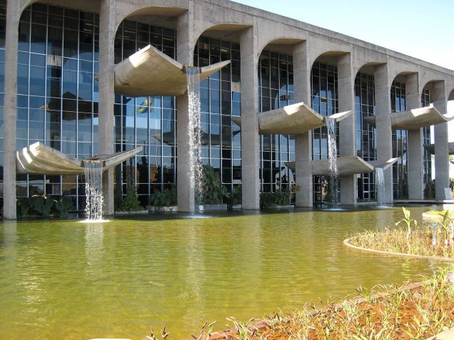 Presentation Name at emaze Presentation