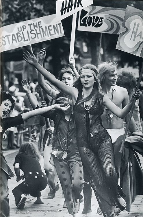 who were the hippies and how did they influence the culture of the 1960s Counterculture of the 1960s • hippies were the largest countercultural classification counterculture any culture whose values and lifestyles are opposed to. who were the hippies and how did they influence the culture of the 1960s Counterculture of the 1960s • hippies were the largest countercultural classification counterculture any culture whose values and lifestyles are opposed to.