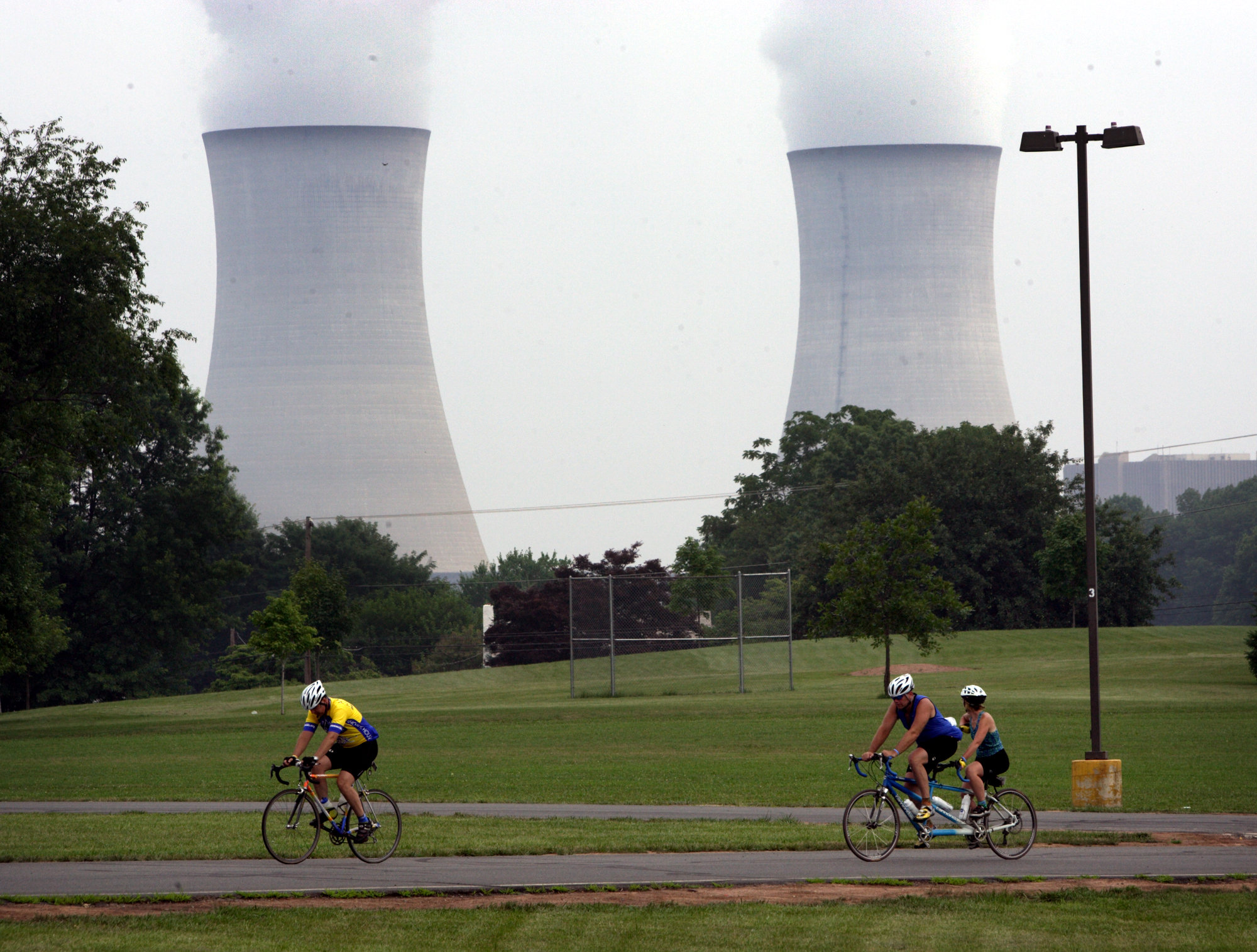 Nuclear its. Брокен Хилл атомная электростанция. АЭС Лимерик. Атомные электростанции Швеции. Марбл-Хилл ядерная станция.