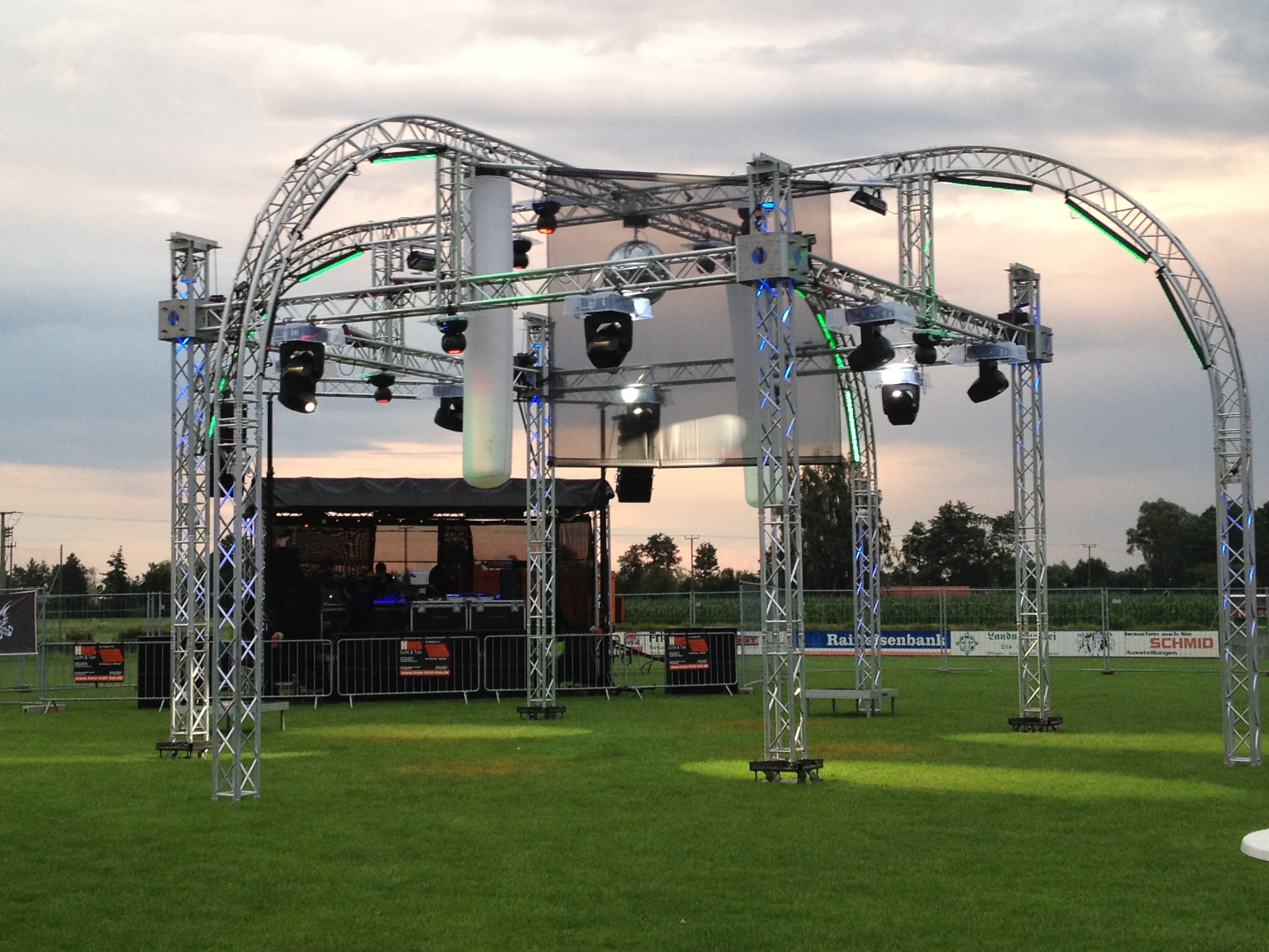 My HobbyDj at emaze Presentation