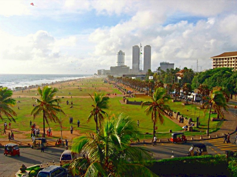 Крупные города шри ланки. Коломбо Шри Ланка. Набережная Галле фейс Коломбо. Galle face Green Шри-Ланка. Набережная Галле-фейс-Грин.