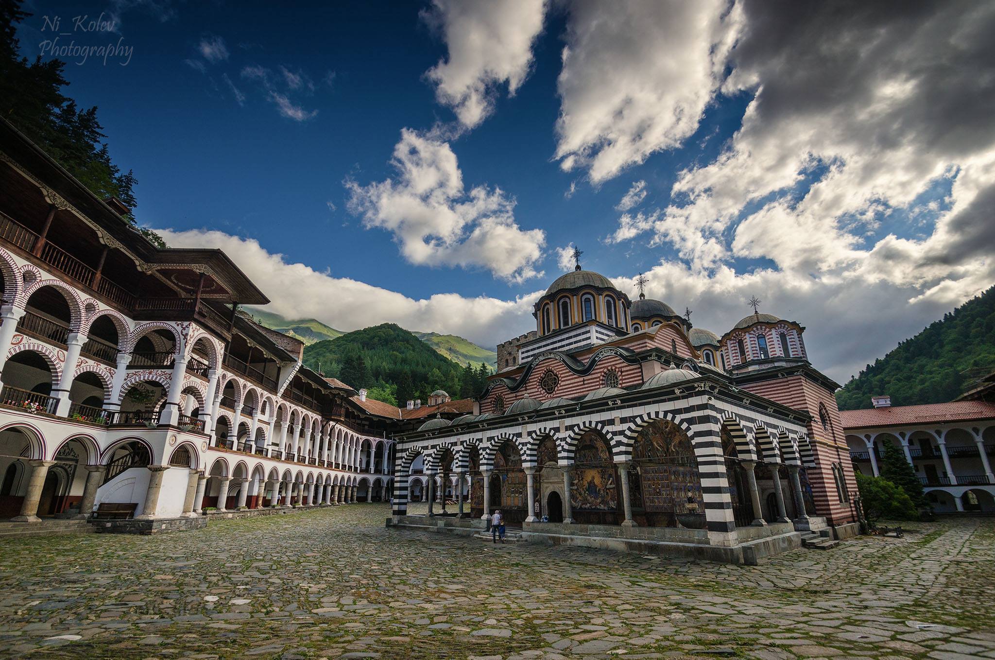 Защитени природни обекти в България on emaze