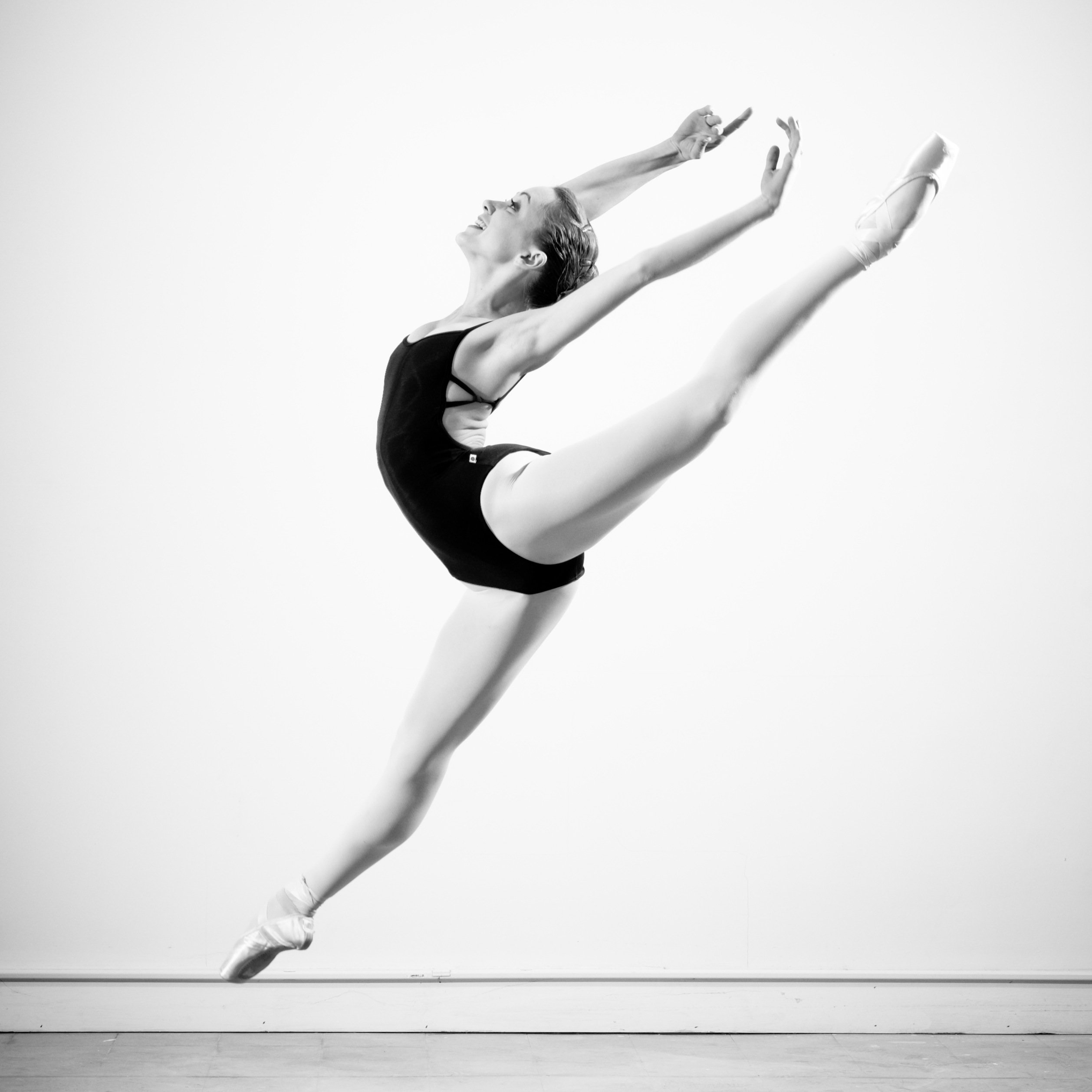 Fouetté en tournant at emaze Presentation