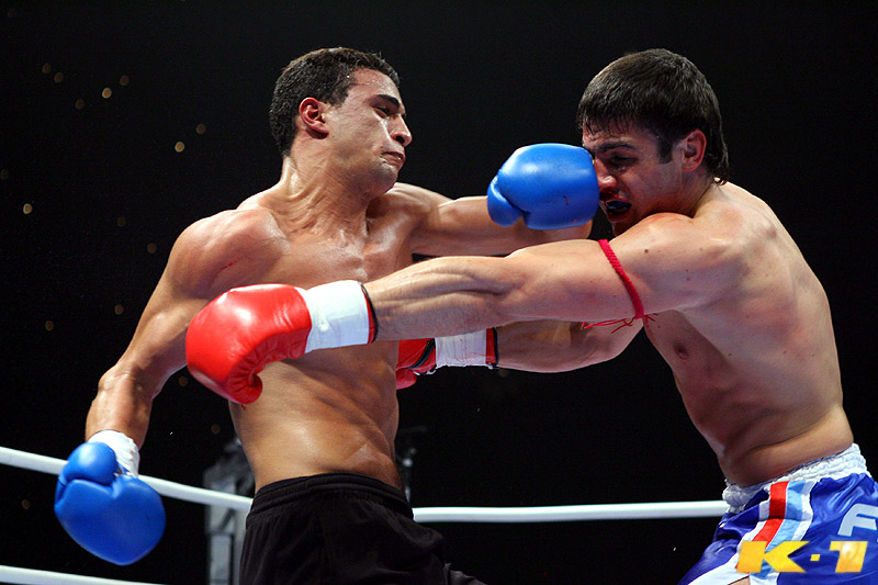Badr Hari at emaze Presentation