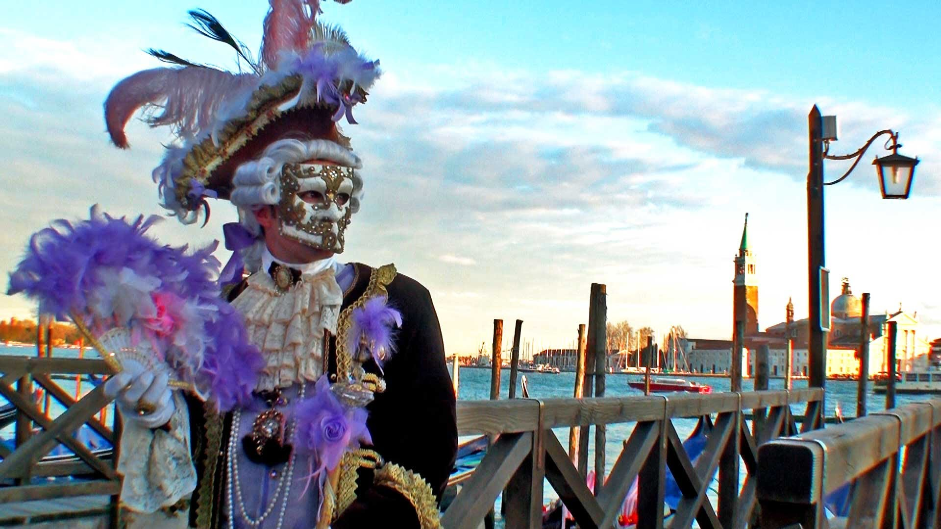 Венецианский карнавал (Carnevale di Venezia) – Италия. Полет ангела Венецианский карнавал. Венеция интересные факты карнавал.