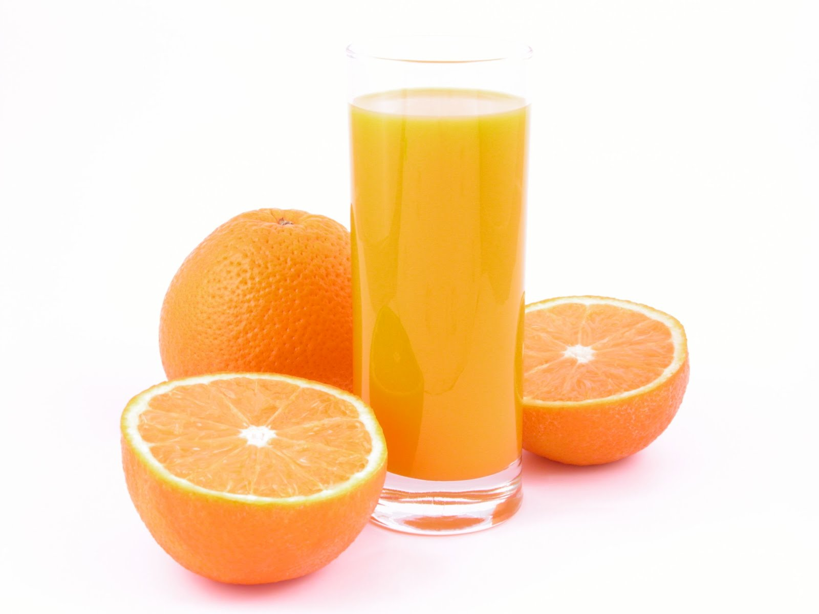 Виноградно апельсиновый сок. Апельсиновый сок. Свежевыжатый сок апельсин. Апельсины для сока. Цитрусовый сок.