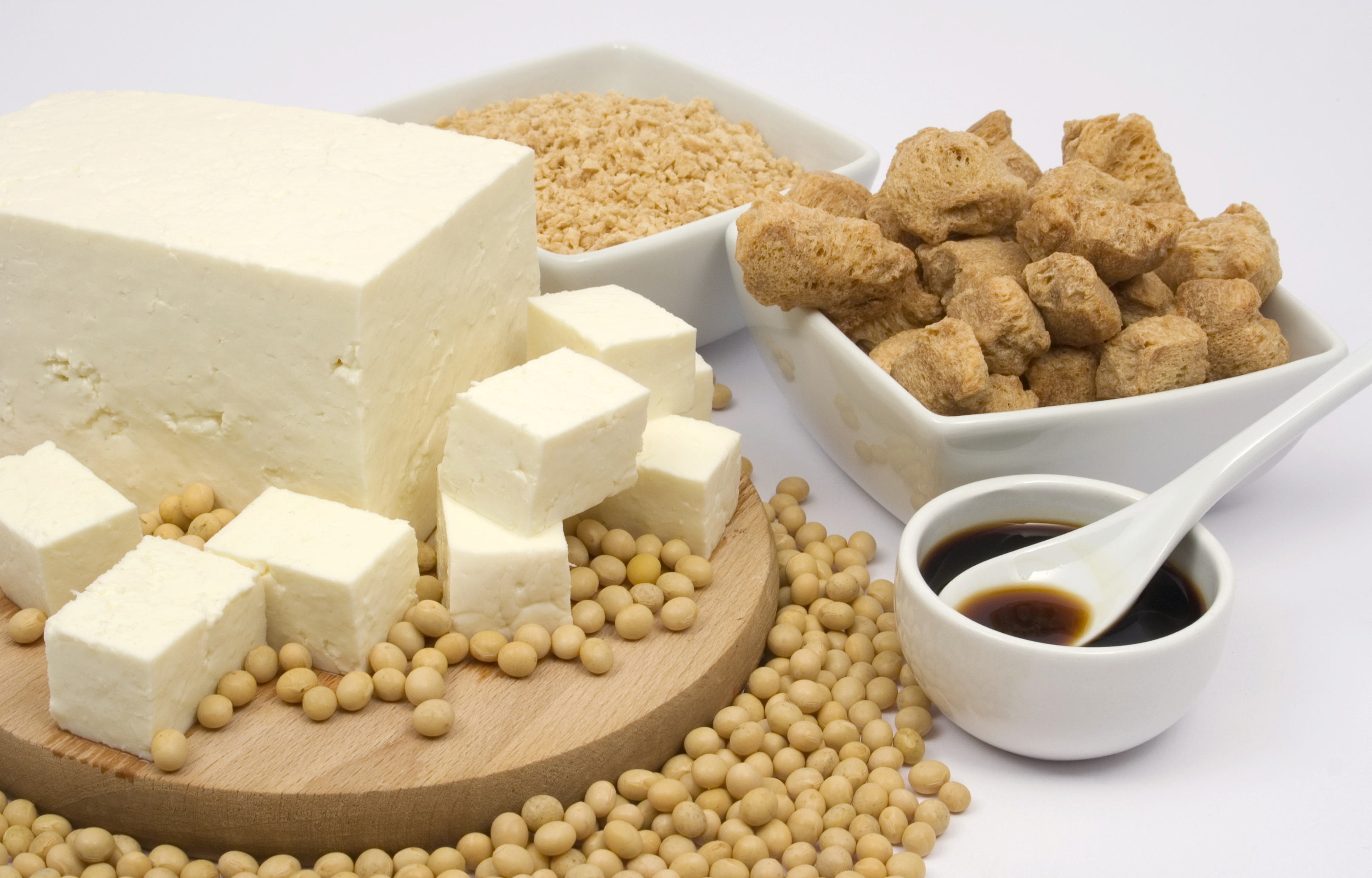 Содержащие сою. Соевые продукты. Продукция из сои. Соевый белок. Что такое соя продукт.