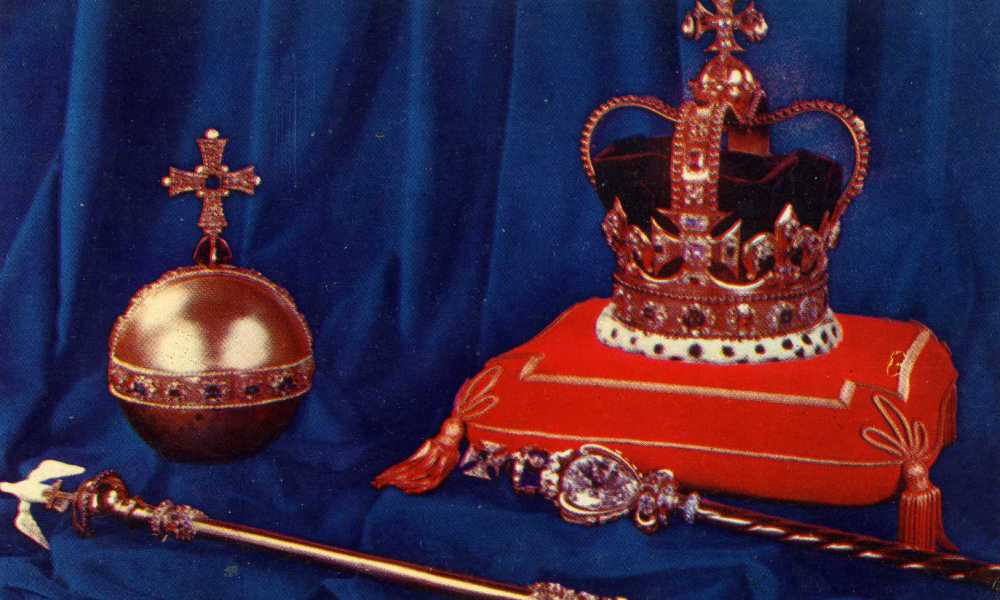 Royal began. Абсолютная монархия корона. Британская монархия. Монархия картинки. Абсолютная монархия картинки.