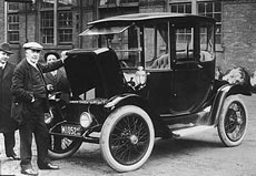 The History Of Electric Cars By Ferah S T On Emaze The First Electric Carriage It Wasn T Until Second Half Of 19th Century That French And English Inventors Built More Modern Cars