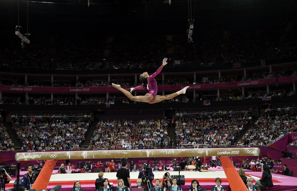Gymnastics is the queen of all sports. Альтернативные Олимпийские игры. Gabby Douglas 2012 Beam.