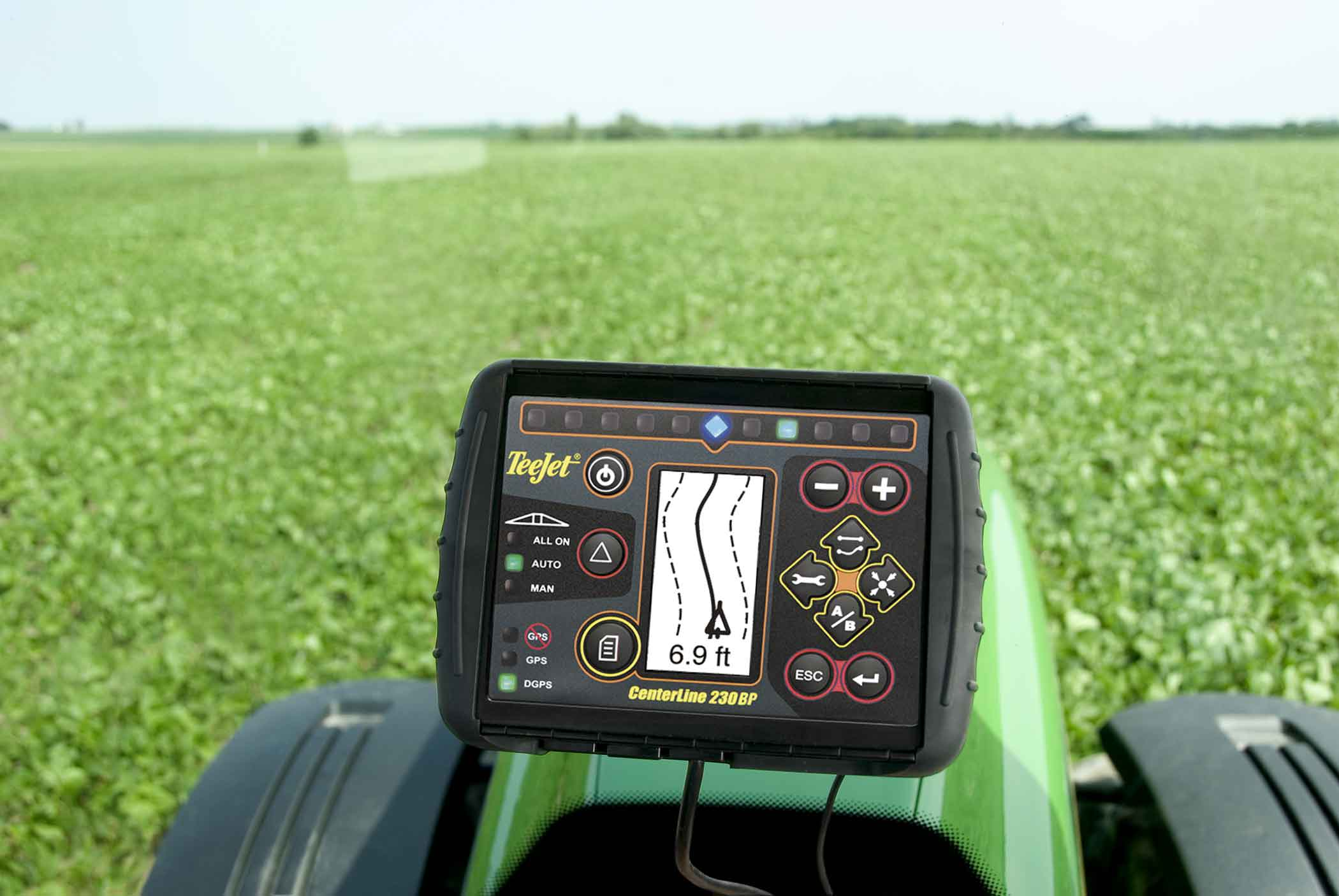 Precision agriculture. TEEJET Centerline 220. Системы точного земледелия John Deere. Агронавигатор John Deere. Курсоуказатель для трактора CLAAS.