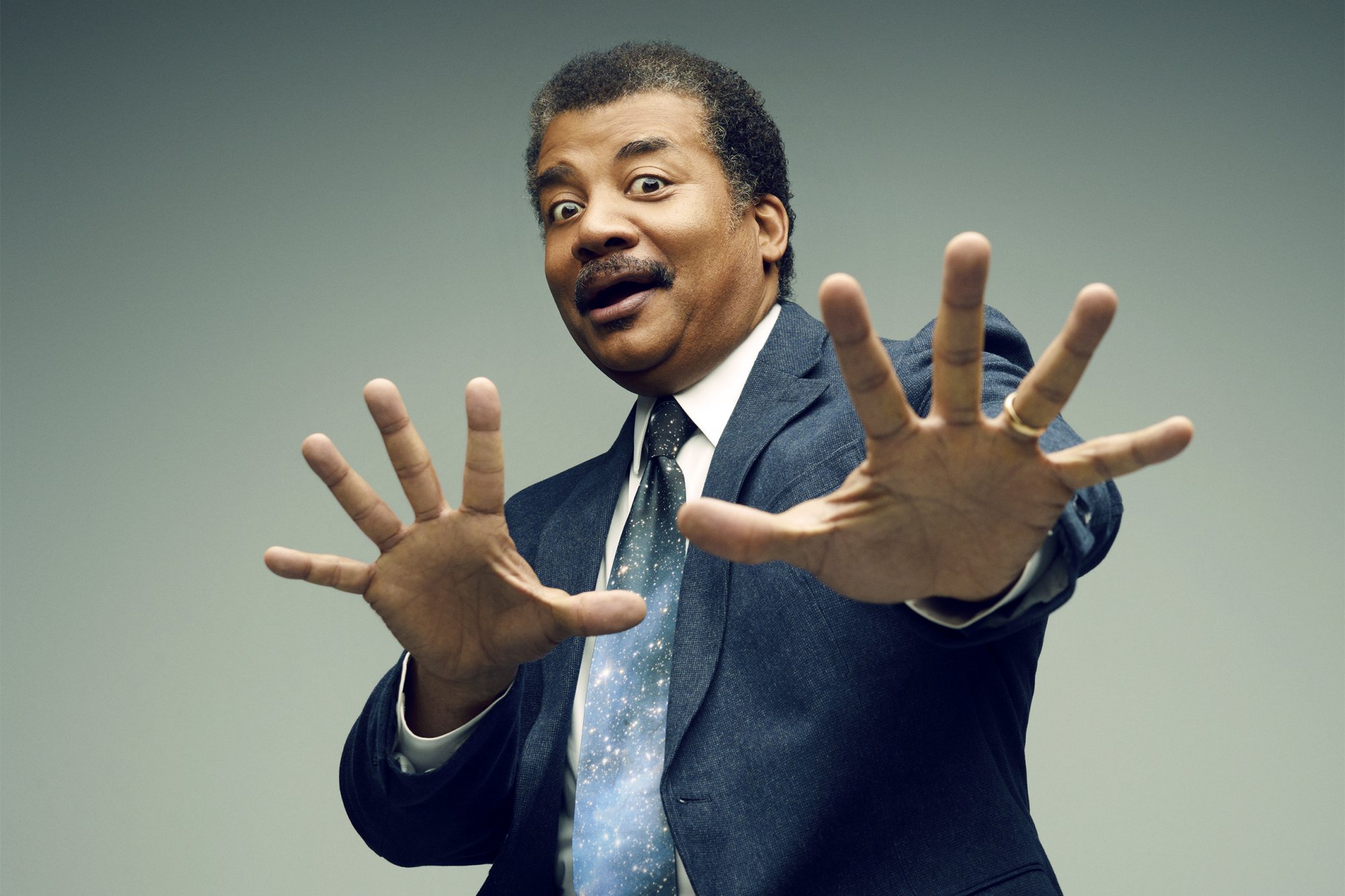 Neil deGrasse Tyson at emaze Presentation