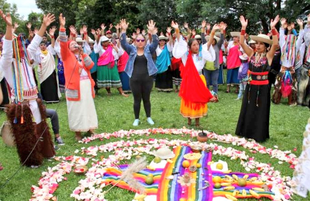 Tradiciones Del Ecuador