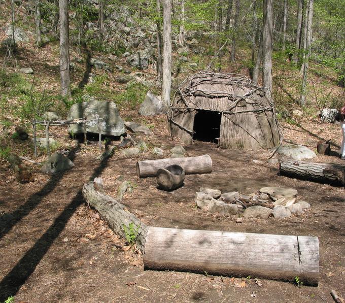 Native Americans of the Eastern Woodland at emaze Presentation