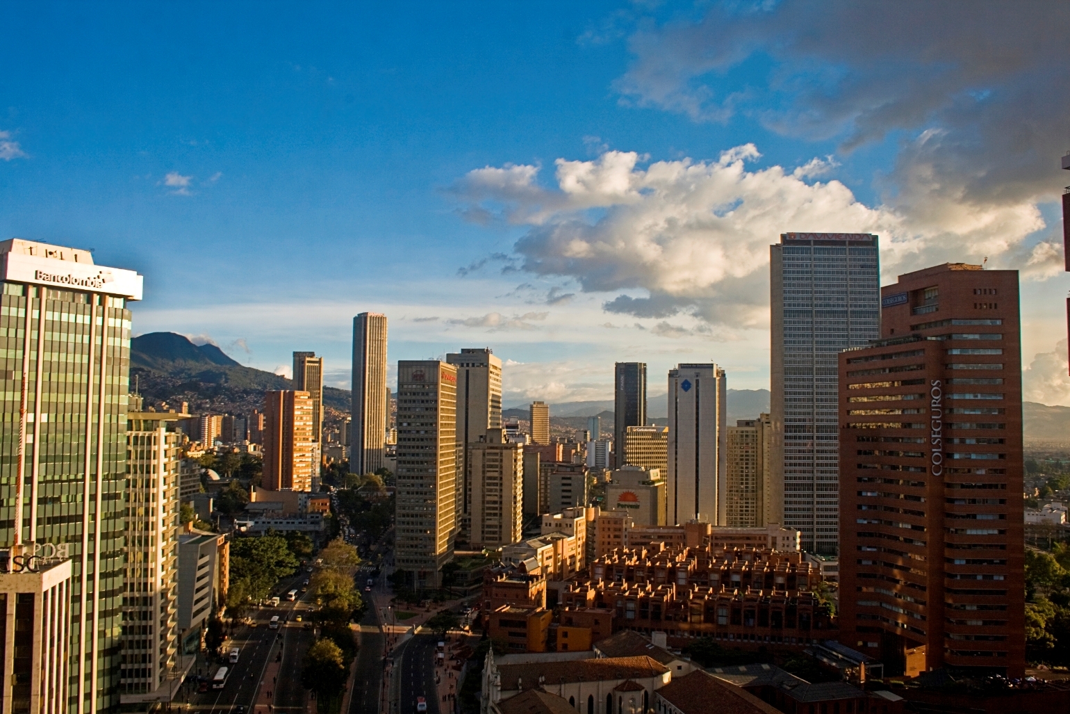 Столица колумбии название. Богота Колумбия. Колумбия Богота небоскребы. Санта Фе де Богота. Богота столица Колумбии.