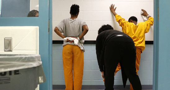 Minors in maximum security at emaze Presentation