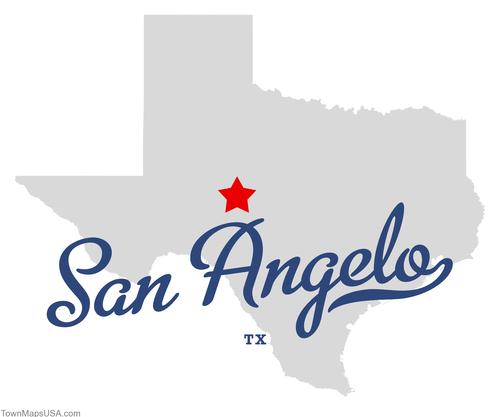 naci en San Angelo, TX.