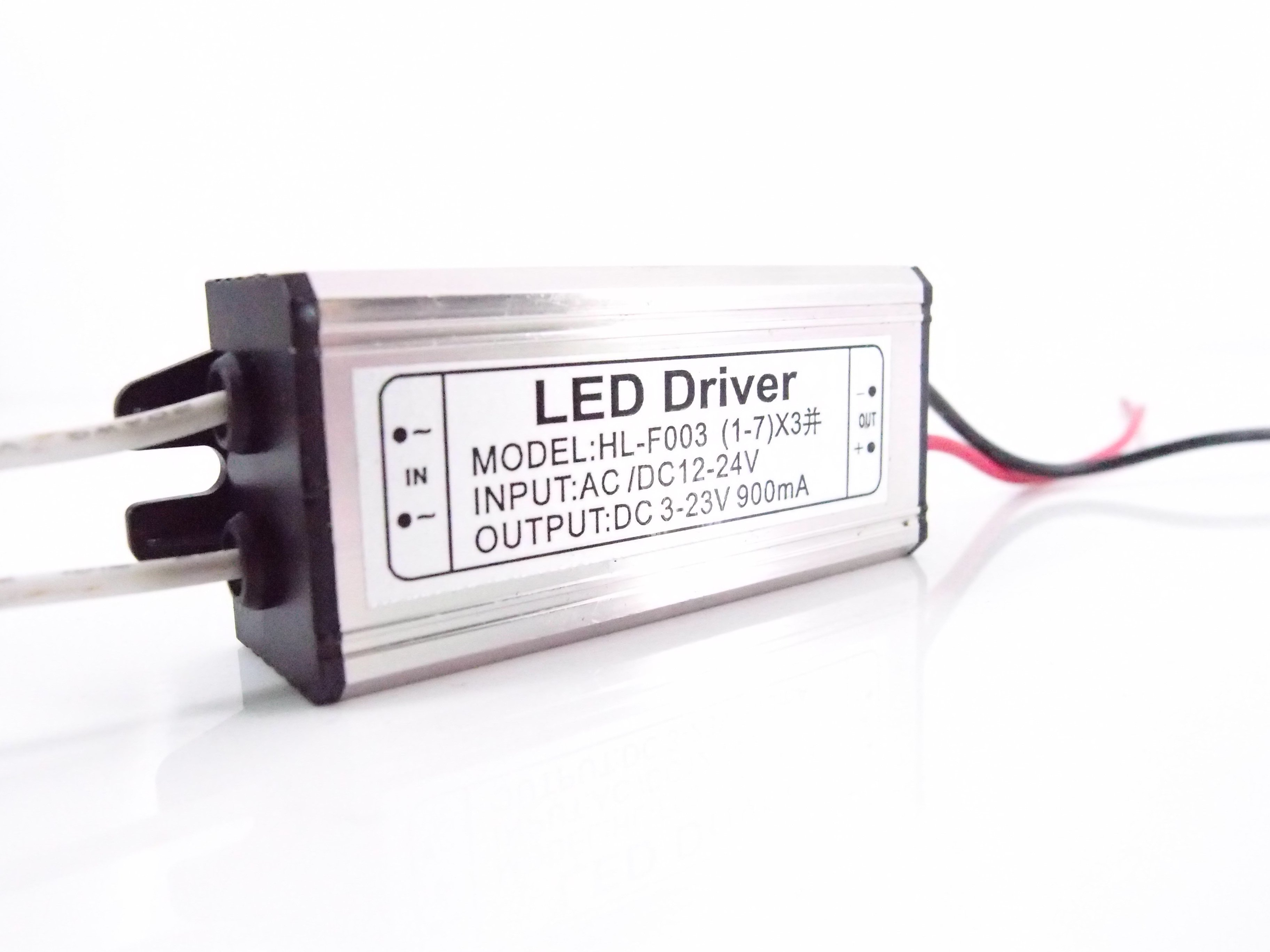 Model driver. Led Driver драйвер 30-48v 1000ma. Led Driver bs2536. Led Driver модель 12c4b. Led Driver 900ma 90v.