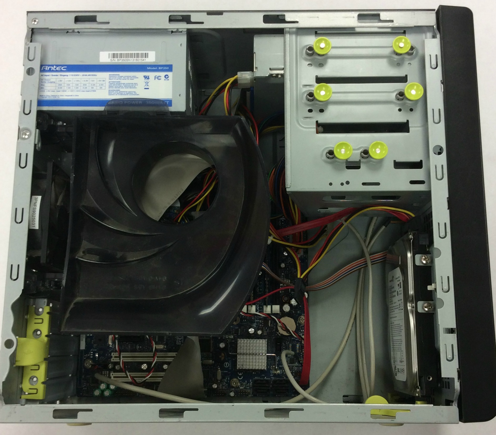 computer parts at emaze Presentation