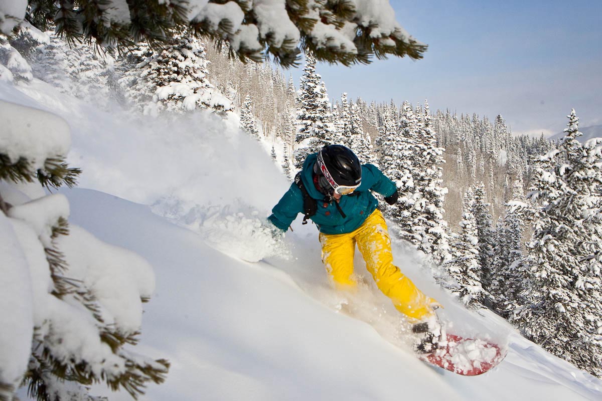 Аспен горнолыжный курорт. Колорадо горнолыжный курорт. Go Skiing. Good at Skiing.