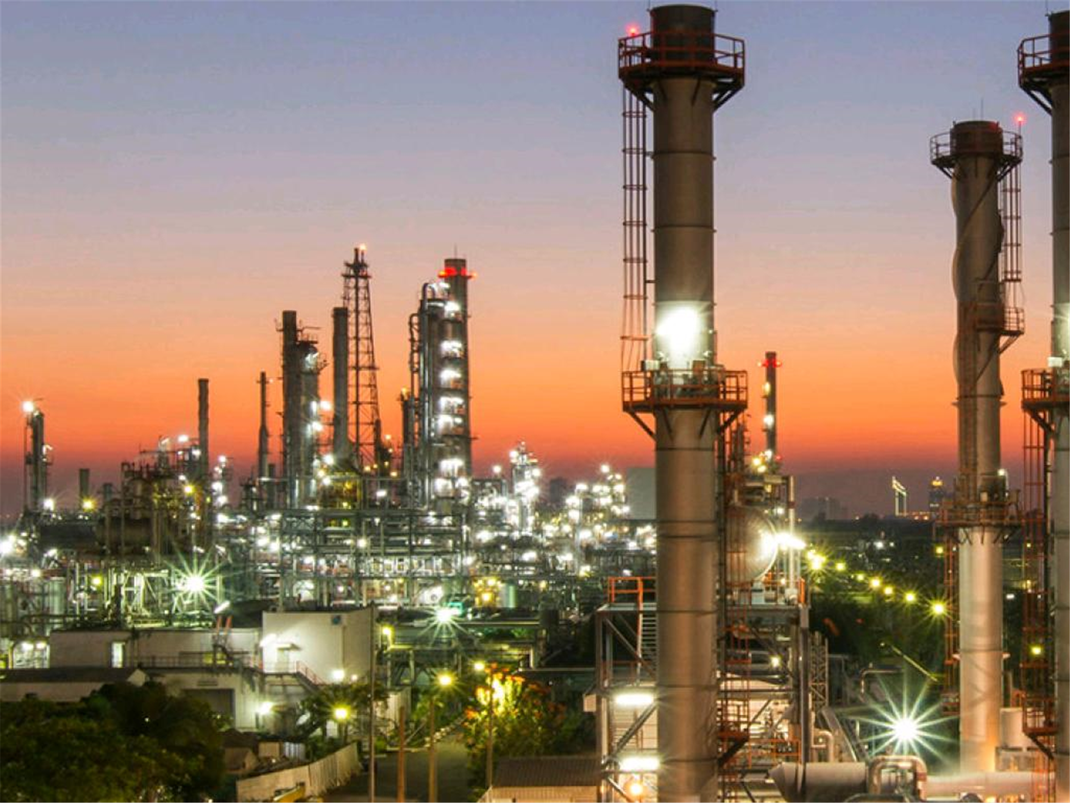 Modular Refinery at emaze Presentation