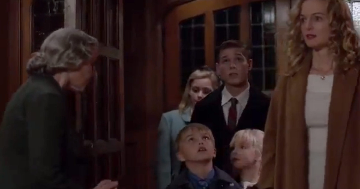 Flowers in the attic on emaze