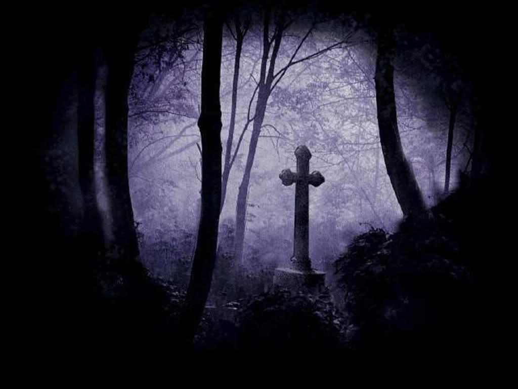 Средь могил я пройду средь крестов. Мрачное кладбище с крестами. Кладбище мрак. Могила в темноте. Могильный крест арт.