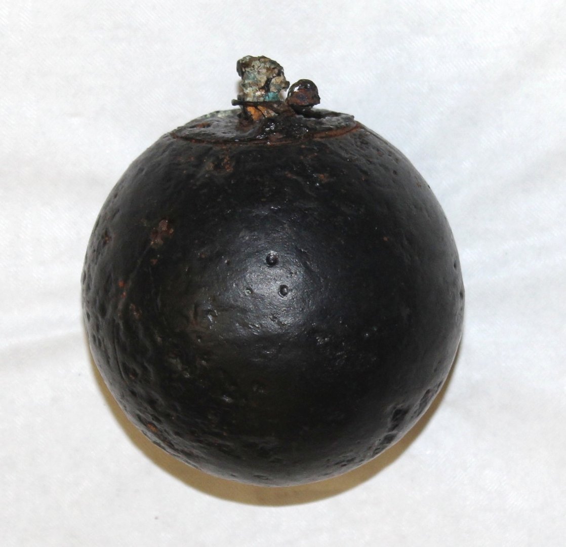 15 ball. Ручные гранаты 1847. Британская граната Болл. 1915 Grenade. M1914 Ball Grenade[.