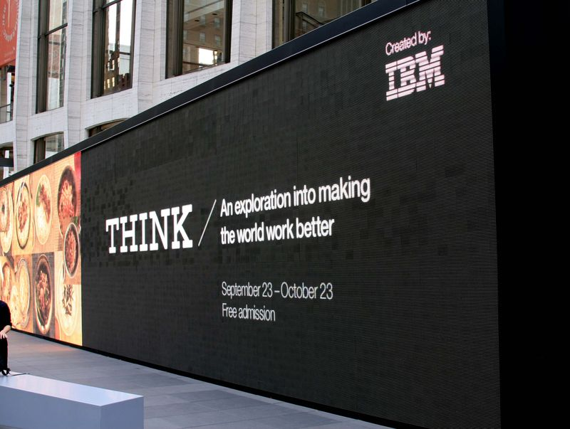 Шрифт ibm. IBM реклама. IBM слоган. Слоган IBM think. IBM «think» реклама.