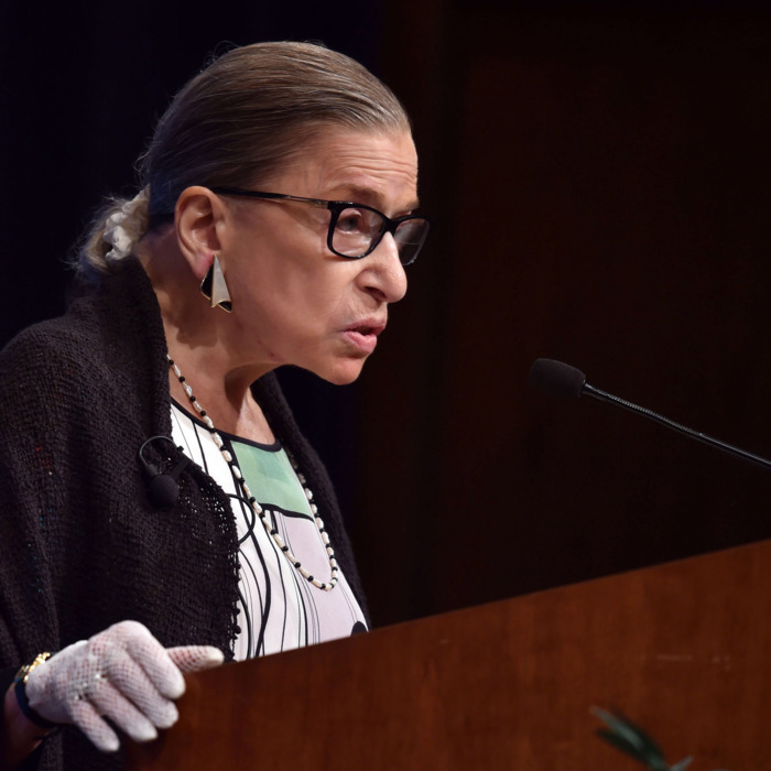 Ruth Baders Ginsburg on emaze