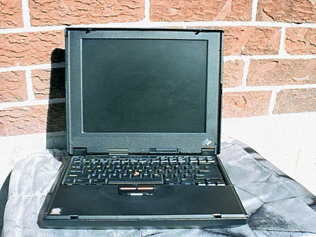 Второй ноутбук. IBM Pentium 2. Ноутбук IBM Pentium 740. Ноутбук IBM THINKPAD 80286. Ноутбук IBM Pentium 133.