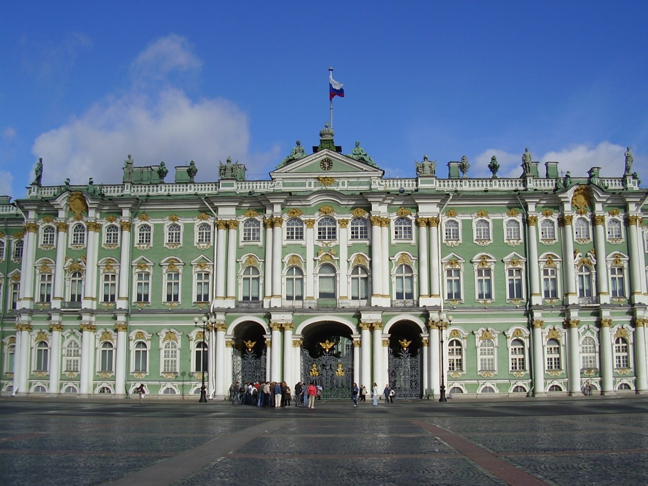 Спб полное название. Санкт-Петербург Эрмитаж зимний дворец. Франческо Растрелли. Зимний дворец, Санкт-Петербург.. Эрмитаж зимний дворец. Растрелли архитектура зимний дворец.