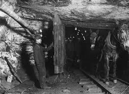 Children in Coal Mines at emaze Presentation