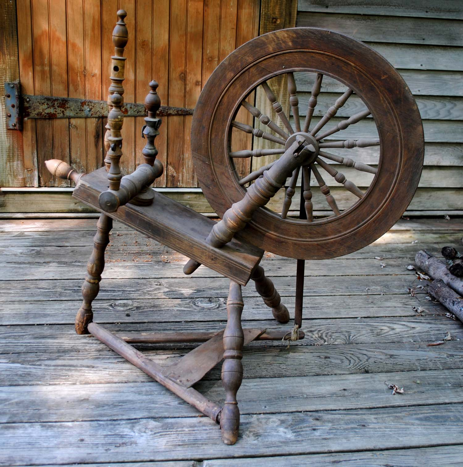 Spinning wheel кухня