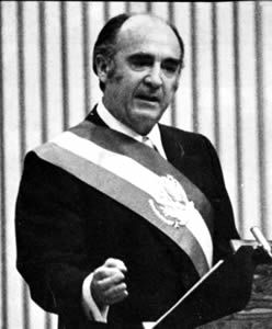 Хосе лопес. Хосе Лопес Портильо. Офилио Портильо. Хосе Лопес Родеро.