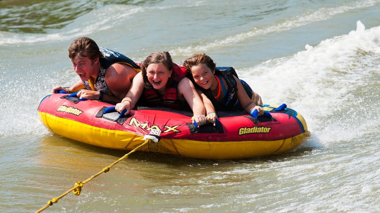 Summer Camp at emaze Presentation