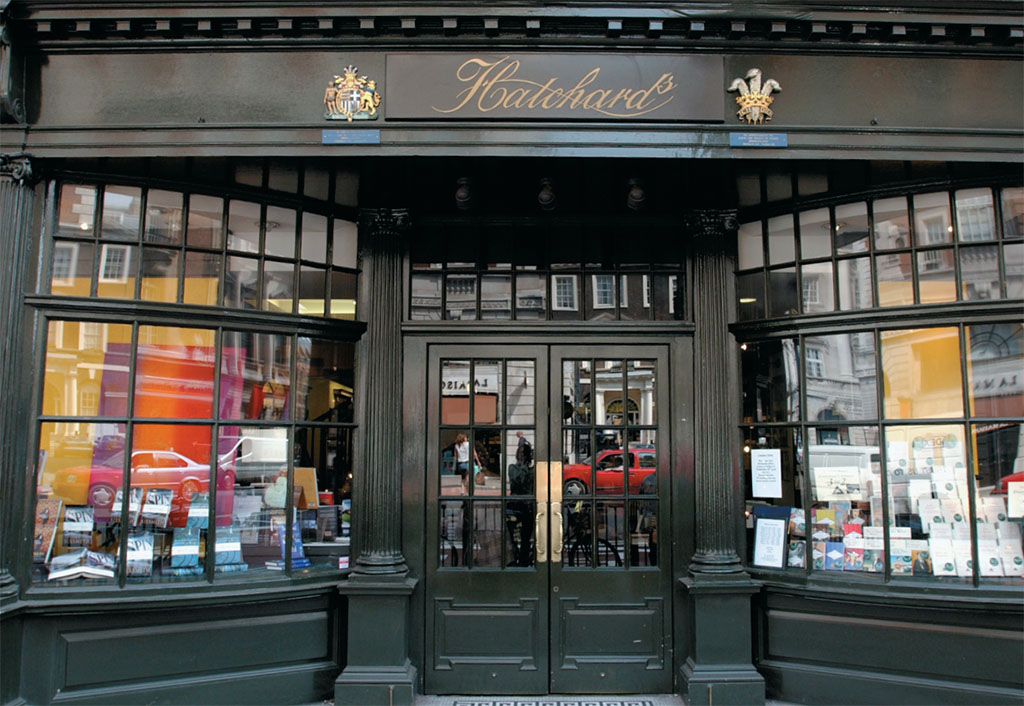 London shop. Hatchards в Лондоне. Hatchards книжный магазин. Hatchards, Лондон. (Великобритания). Самый старый книжный магазин в Лондоне.