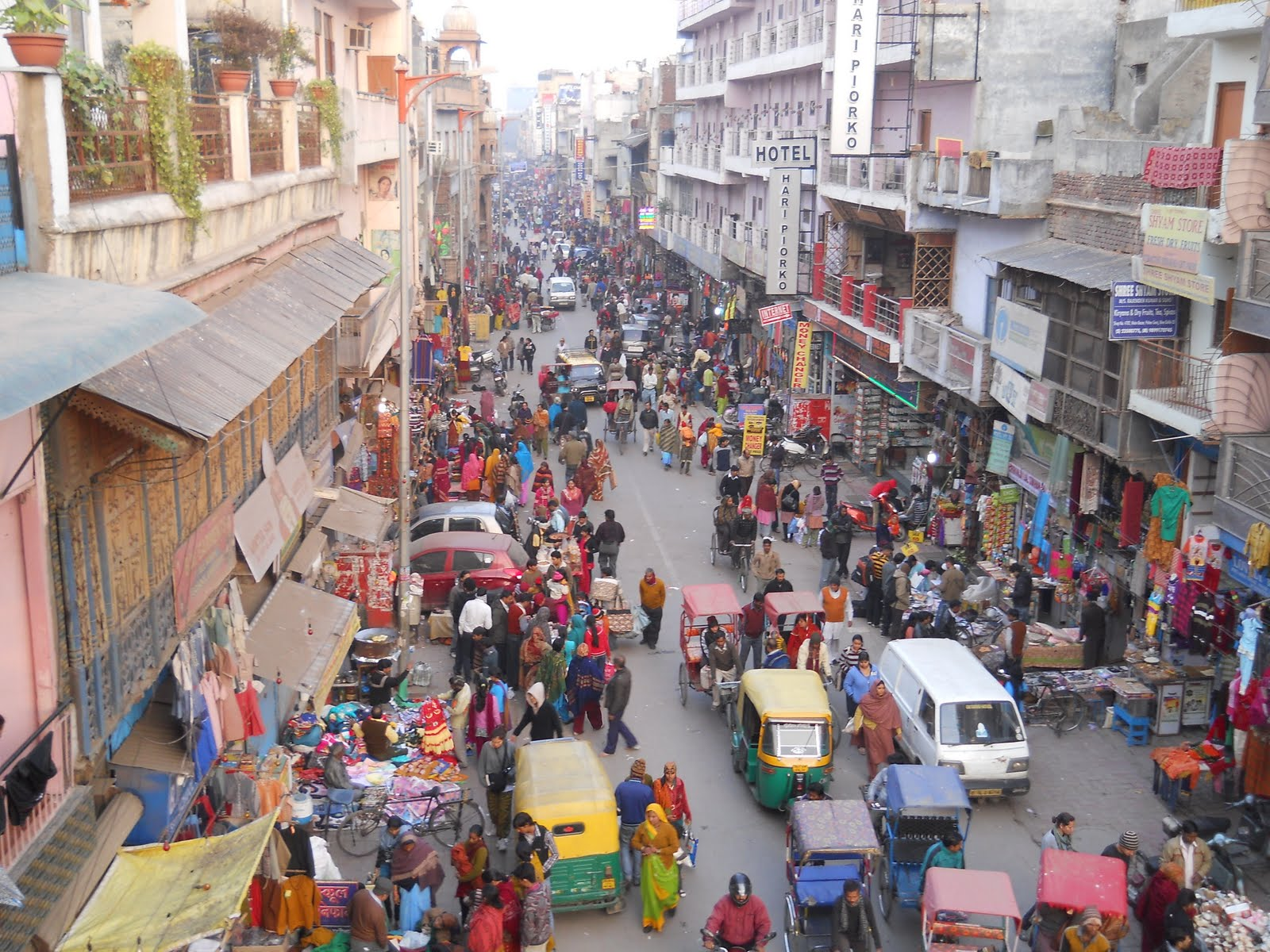 Дели фотографии. Нью Дели столица. New Delhi Индия. Город. Индия. Нью. Дели. Столица Индии Нью Дели фото.