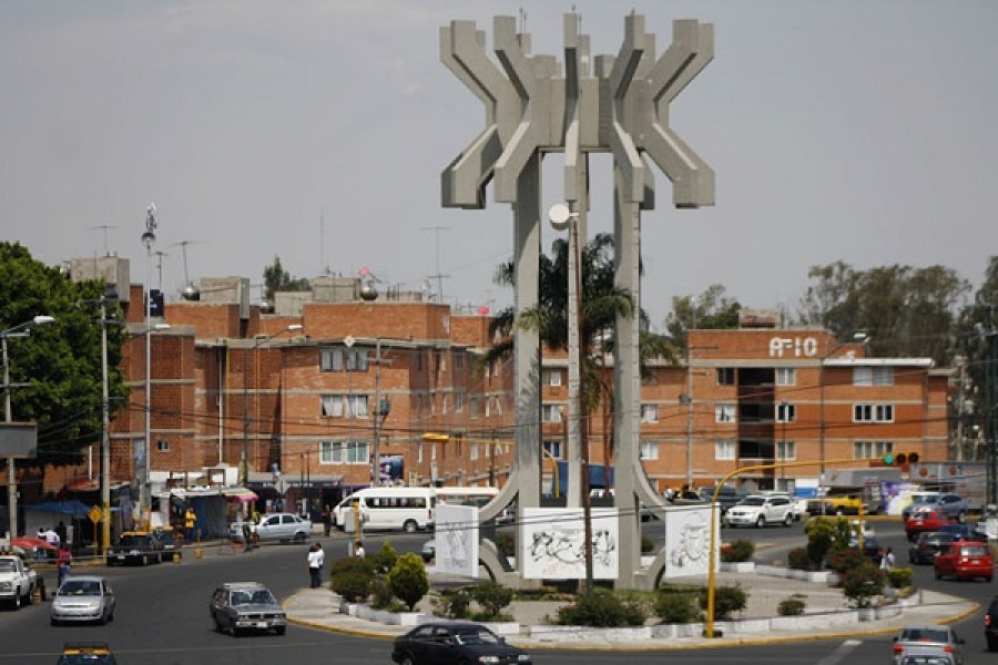 vista del monumento al proletariado