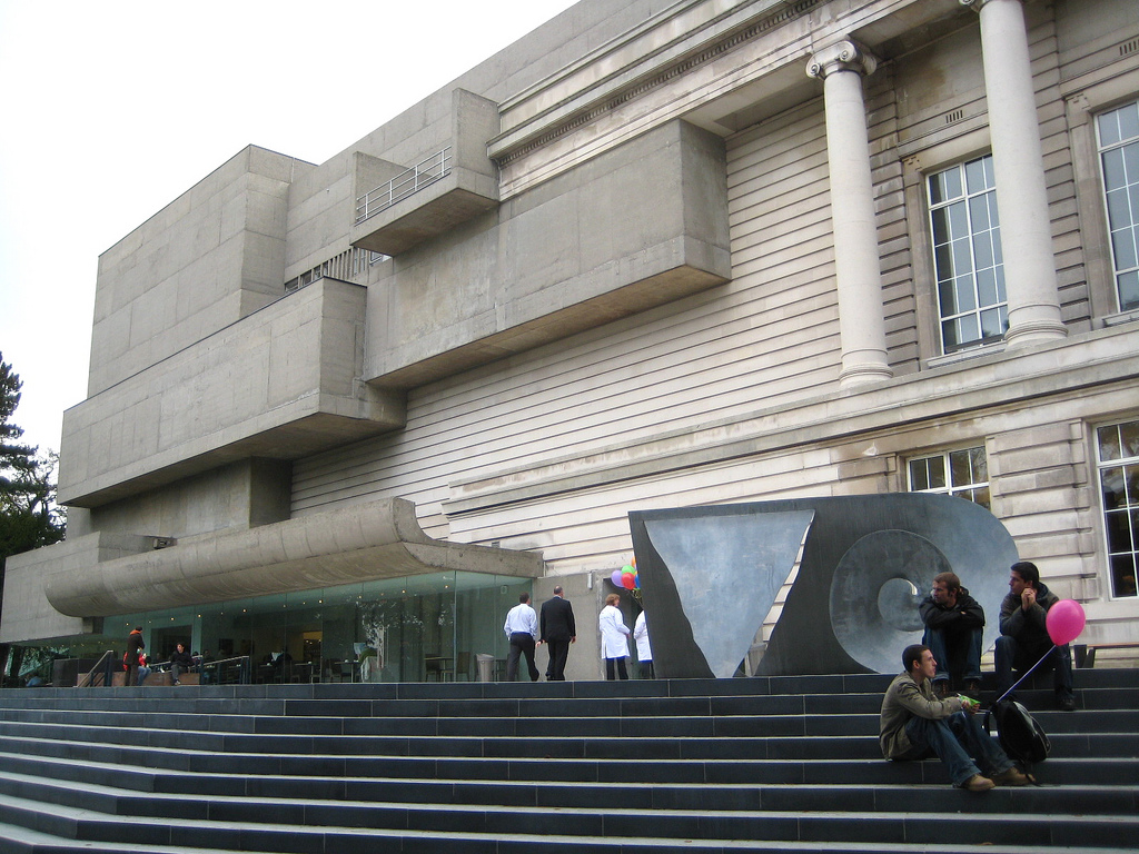 The ulster museum is situated in dublin