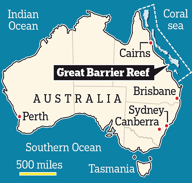Большой барьерный риф на карте австралии. Большой Барьерный риф на карте полушарий. Барьерный риф в Австралии на карте. Большой коралловый риф в Австралии на карте.