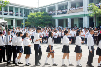 Resultado de imagen para Imagenes del Liceo Gabriela Mistral de la Virginia