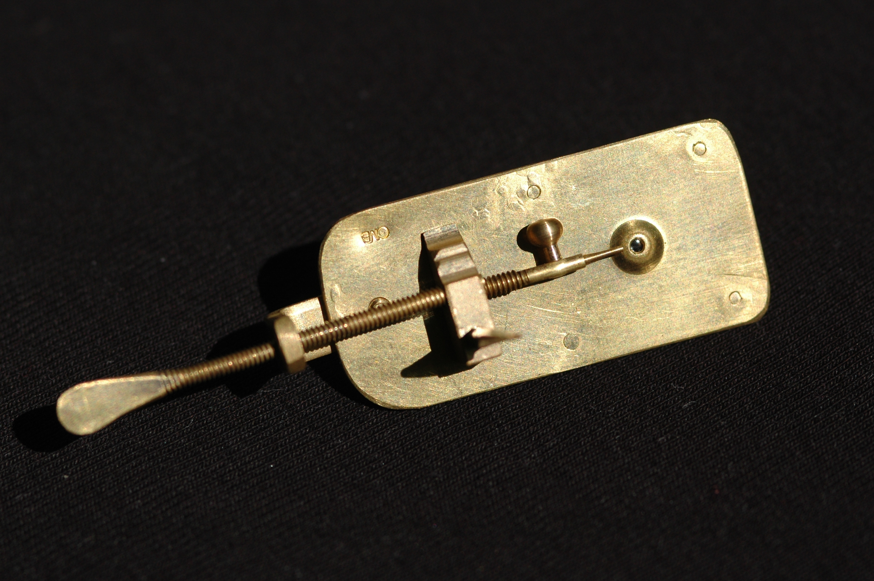 Microscopes at emaze Presentation