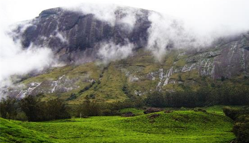 Unduh 91 Koleksi Gambar Gunung Cardamon Terbaik 